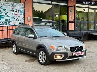 volvo xc70 d5 2.4 d 185ch momentum - xénon - 1ère main