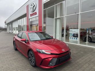 toyota camry 2.5 hybrid executive e-cvt