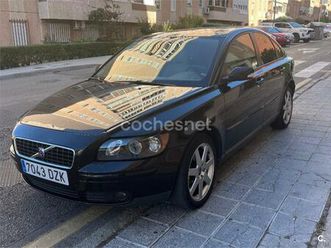 volvo s40 1.8 momentum