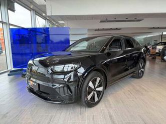 ford capri 82 select extended range 5d