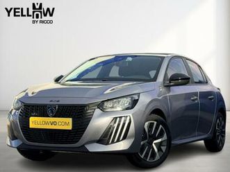 peugeot 208 active / 6000km! / carplay