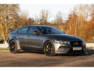 2019 jaguar xe sv project 8 - track pack - 4,166 miles