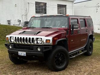 2005 hummer h2 – metallic red