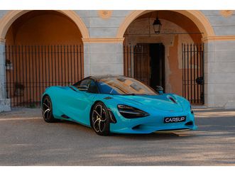 mclaren 750s coupé - 2024