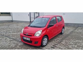 daihatsu cuore 1.0 pur