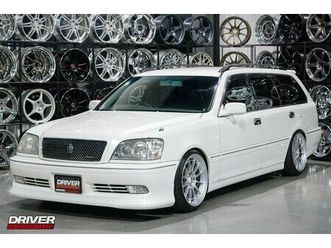 2000 toyota crown estate athlete v