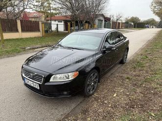 VOLVO S80 D5 volvo-s80-2-4-d-d5-kinetic