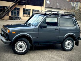 lada niva 1,7 i classic grau metalic, 16 000 km