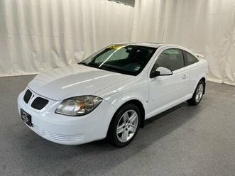** 2008 pontiac g5 base coupe **