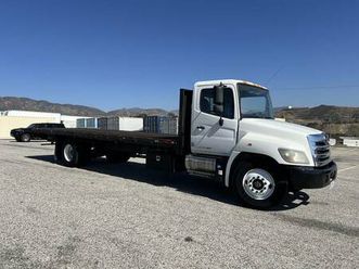 2016 hino 268 flatbed truck 26ft