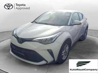 toyota c-hr c-hr 1.8 hybrid e-cvt active