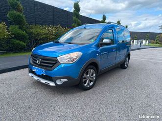 ?? dacia dokker 1.2 tce stepway 115 cv ??