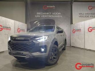 ② isuzu d-max dc lse v-cross my 2025 — autos autre — 2ememain