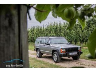 ② jeep cherokee xj 4.0i automaat 4x4 / oldtimer servo trekhaak — jeep — 2ememain