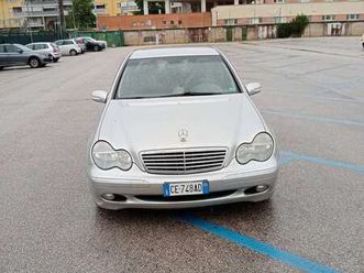 classe c - w203 2000 berlina cdi elegance