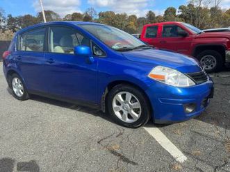 2012 nissan versa hatchback