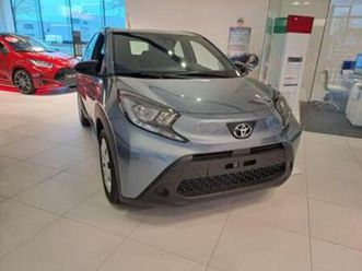 ② toyota aygo x 1.0 vvt-i play + comfort pack — toyota — 2ememain