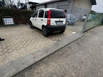 panda 4x41.2 benzina