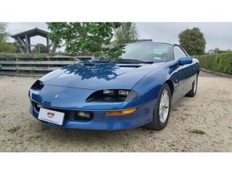 1995 chevrolet camaro bleu automatique conduite à gauche...