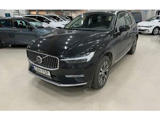 volvo xc60 recharge t6 awd momentum drag pano