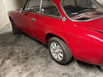 ② alfa romeo gt 1300 junior — alfa romeo — 2ememain