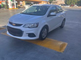 chevrolet sonic 1.6 lt hb at