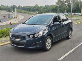 chevrolet sonic 1.6 lt mt