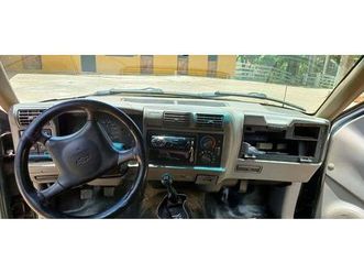 pick-up luxe 2.2 efi cd