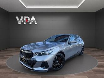 bmw série 5 520i 2.0 208ch • m sport hud caméra 360° harman kardon navigation live cockpit professional sièges ventilés attelage