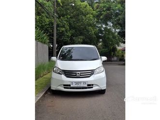 2010 honda freed 1.5 mpv