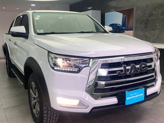 jac frison t8 doble cabina