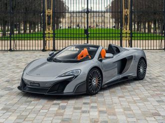 mclaren 675lt lt spider *titanium silver*