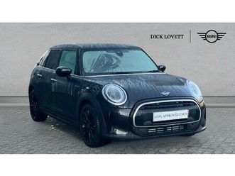 mini hatchback 5dr 1.5 cooper exclusive 5dr auto [comfort/nav pack]