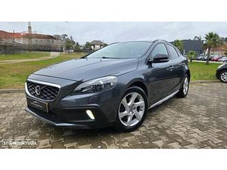 volvo v40 cross country 1.6 d2 momentum