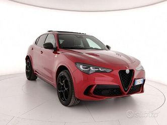 alfa romeo stelvio 2.9 bi-turbo v6 520 cv at8 q4 q