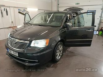 lancia voyager 2.8 120кв