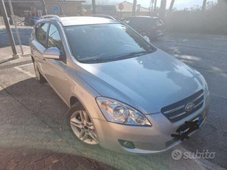 kia ceed cee'd 1.6 crdi 110 cv sw gt line
