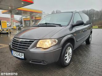 chrysler grand voyager 2.8 crd se s&g