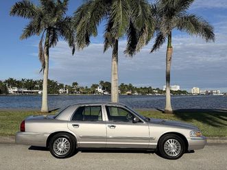 2006 mercury grand marquis 1owner low 49k miles lincoln town car ford crown vic