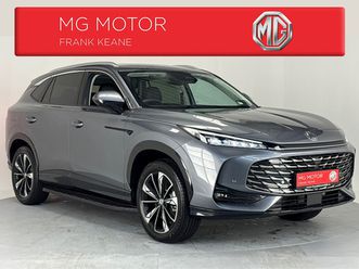trophy phev **digital dash**apple car play**touchscreen media**multifunctional steering wheel**cruise control**heated leather seats**electric seats**electric ta