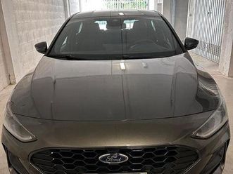 ford focus st-line x 155cv powershift