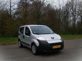 peugeot bipper tepee - 1.4i . personen vervoer . airco . schuifdeuren . elec ramen en spiegels . enz