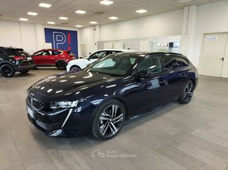 bluehdi 130cv eat8 sw gt fari led cerchi19 blis