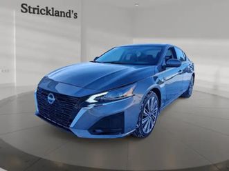 2023 nissan altima platinum