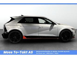 n /norsk bil/navi/bluelink/bose