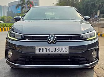 VOLKSWAGEN VIRTUS