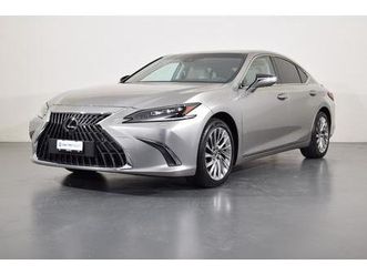 lexus es 300h excellence: réserver un essai sur route !