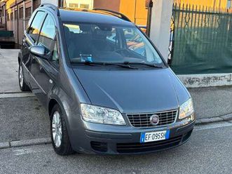 1.4 benzina*solo 40000km*neopatentati*