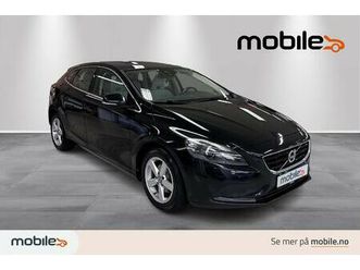 d2 115hk momentum manuell -lav km!-ny eu-kontroll!