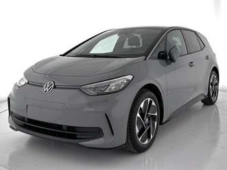 pure edition plus batteria da 52kwh (net) 125 kw (